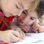 Pari opportunità, a Villa Altieri i disegni di bambine e bambini