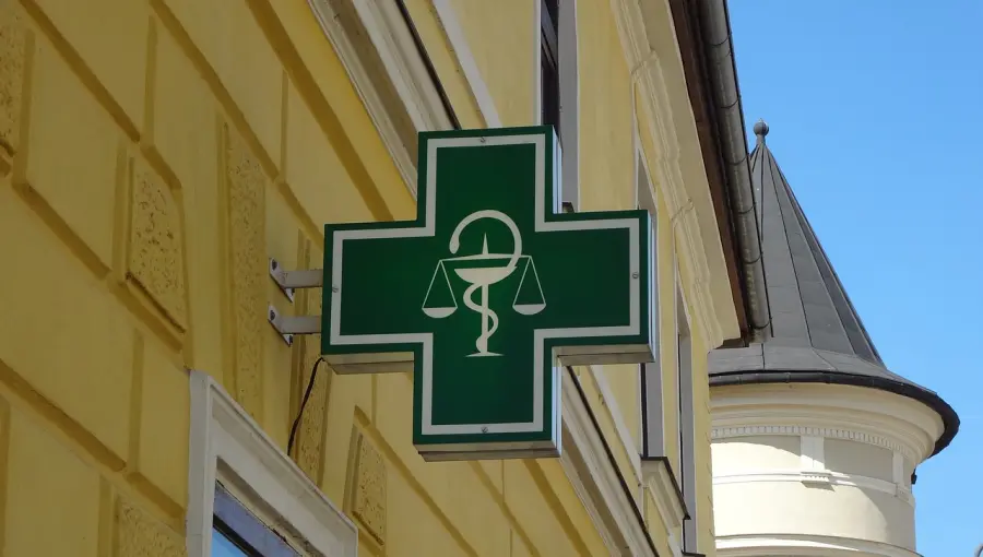 Farmacie nel Lazio, via ai servizi sanitari con ticket