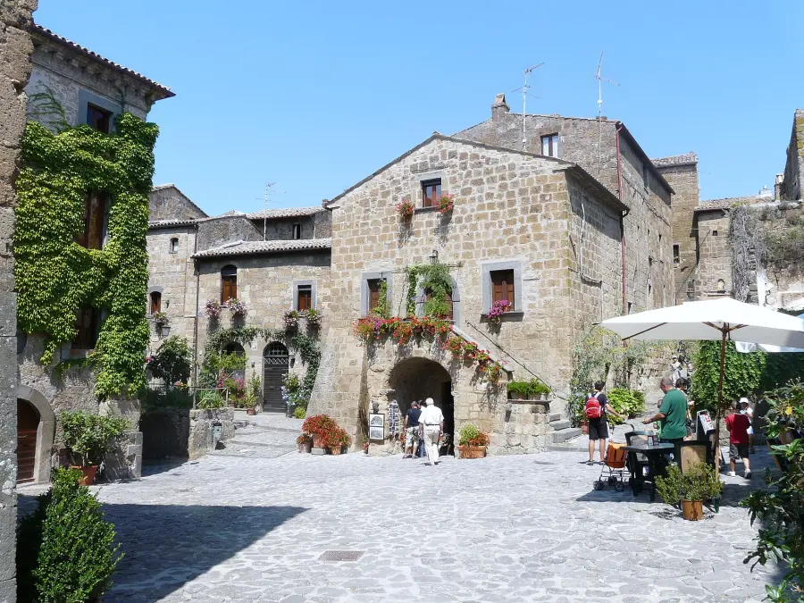 Civita di Bagnoregio: storia, come arrivare e quando andare