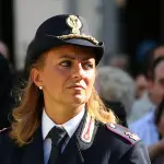 Dietro la centrale operativa: il lavoro silenzioso delle donne della Polizia di Stato
